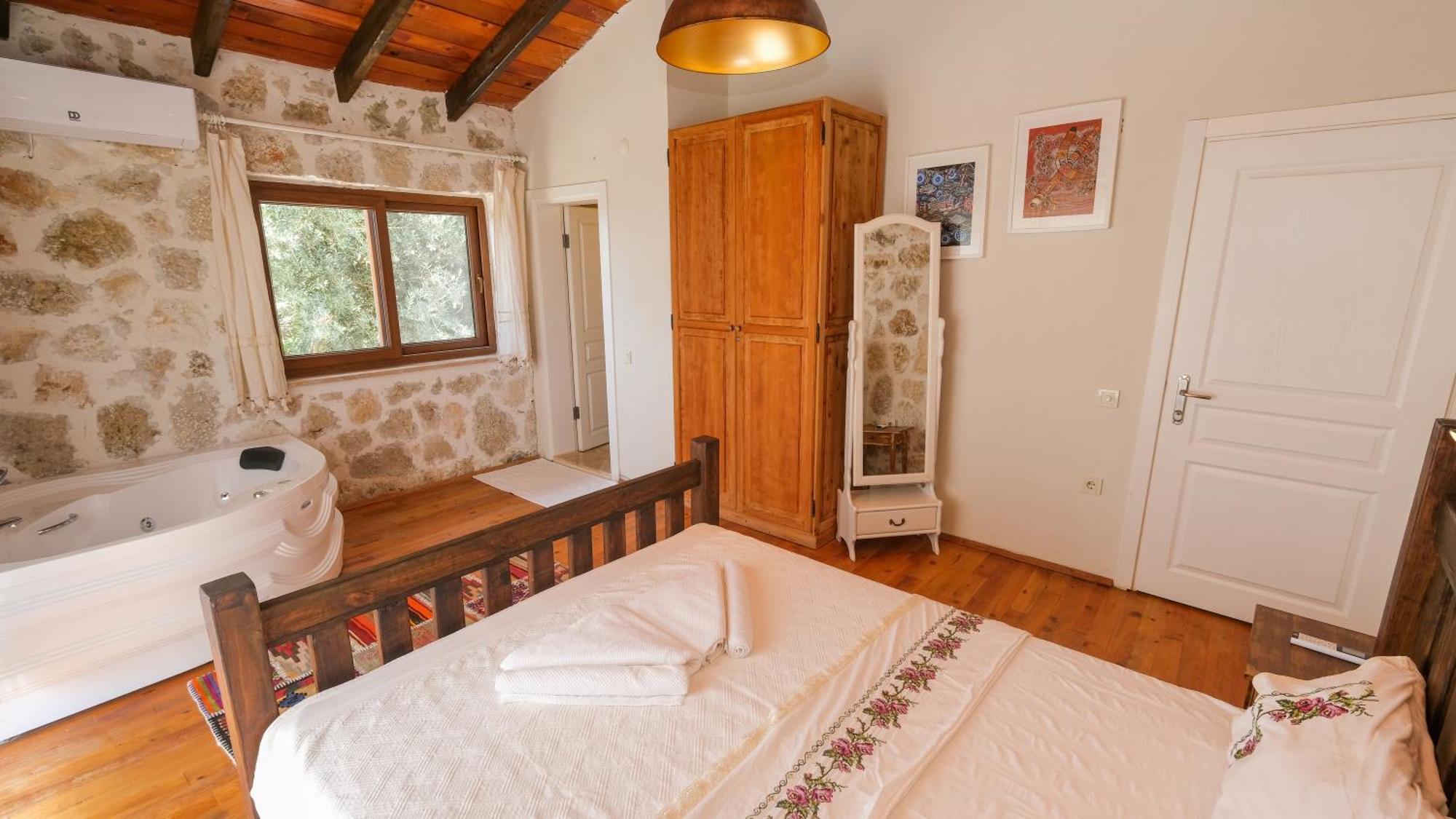 Likya House - Deniz Ve Doga Manzarali, Havuzlu Villa Patara Exterior photo